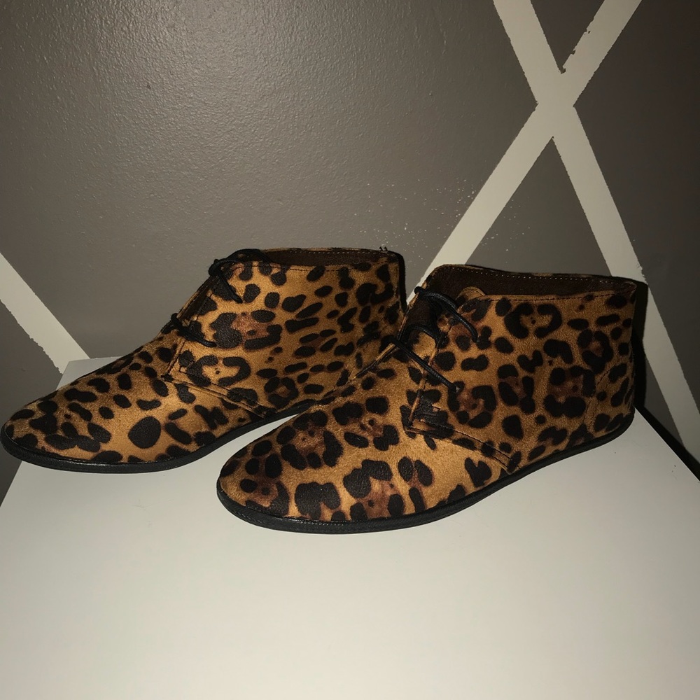 Women’s leopard comfortable soft booties